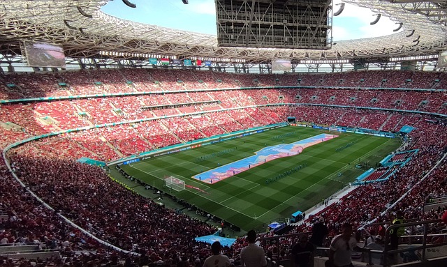 进一步激化 进一步激化